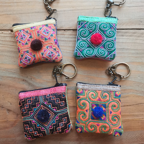 モン族刺繍 キーチャーム