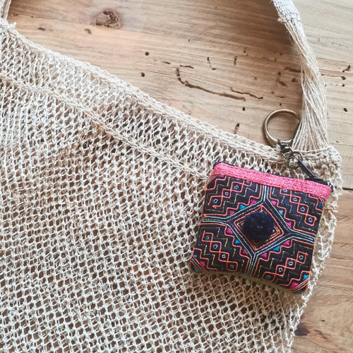 モン族刺繍 キーチャーム