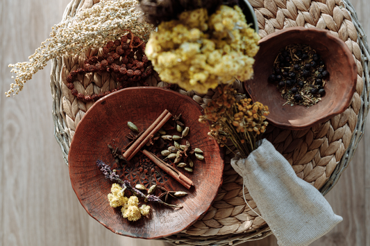 花粉症はデトックス？アーユルヴェーダとスパイスで整える春のセルフケア