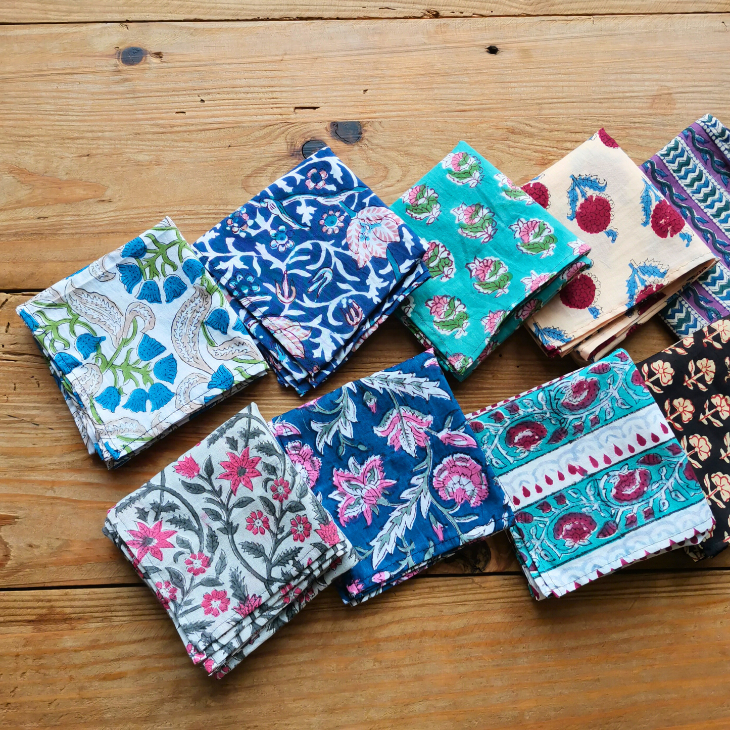 ハンドブックプリント・大判ハンカチ  B