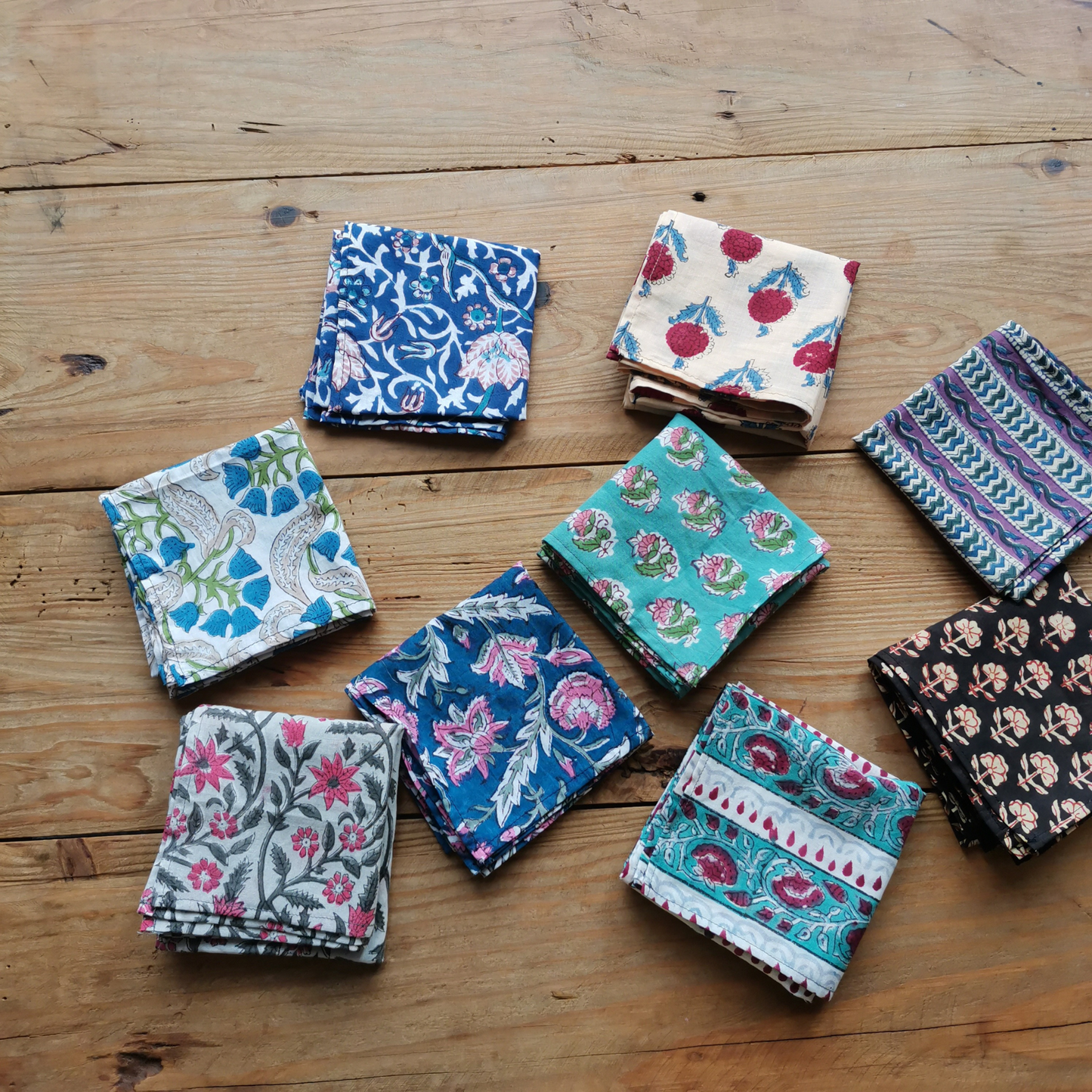 ハンドブックプリント・大判ハンカチ  B