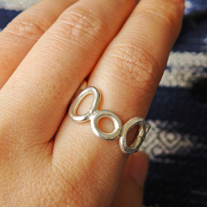 【カレン族】シルバーリング（ウェーブサークル）