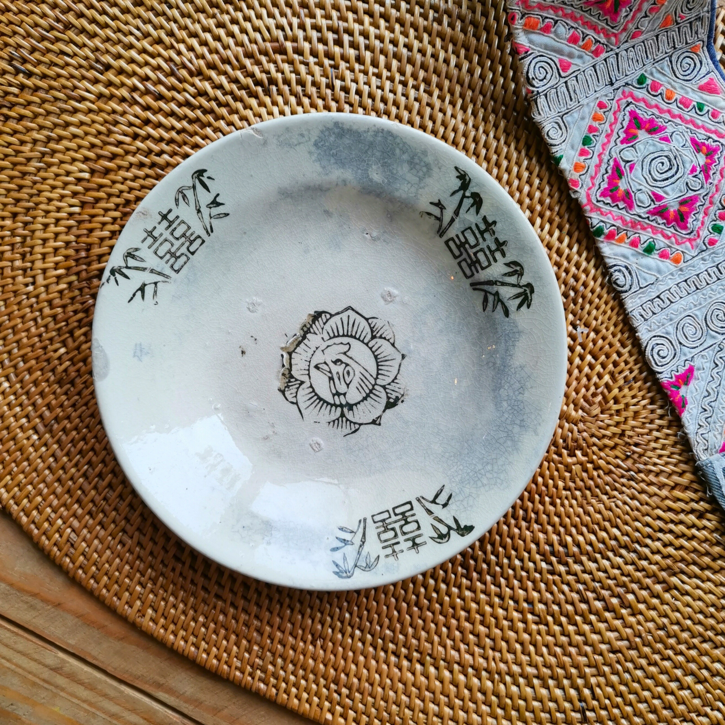 ベトナムヴィンテージ　ソンべ焼き　ライティウ焼き　ニワトリ中皿A