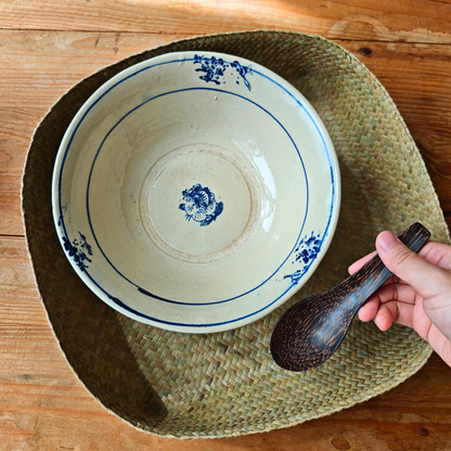 ベトナムヴィンテージ　ソンべ焼き　ライティウ焼き　素敵なブルー花柄　ボウル