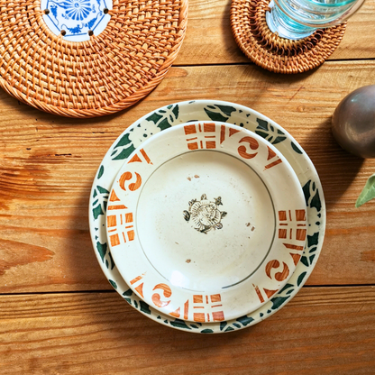 ベトナムヴィンテージ　ソンべ焼き　ライティウ焼き　花柄　茶色中皿A