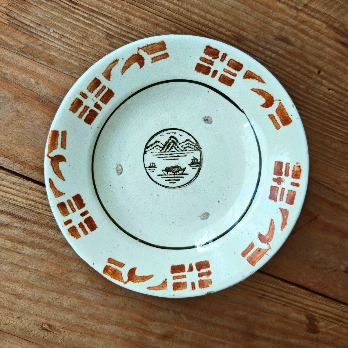 ベトナムヴィンテージ　ソンべ焼き　ライティウ焼き　中皿　茶ステンシル　人気のスタンプ柄