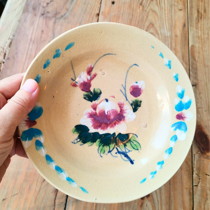 ベトナムヴィンテージ　ソンべ焼き　ライティウ焼き　花柄　中皿A