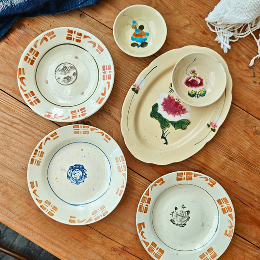 ベトナムヴィンテージ　ソンべ焼き　ライティウ焼き　中皿　茶ステンシル　人気のスタンプ柄