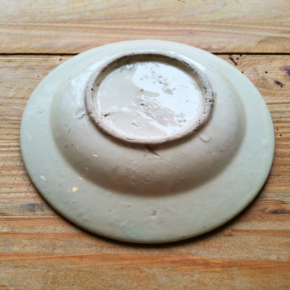 ベトナムヴィンテージ　ソンべ焼き　ライティウ焼き　花柄　黒色中皿Ｂ